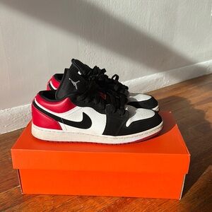 Jordan 1 Low “Black Toe” (2019) Size 7Y